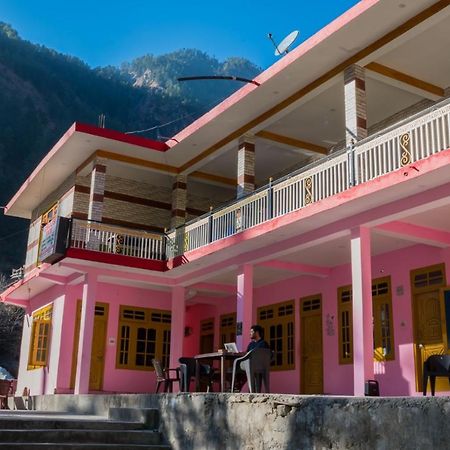 Chojh Inn Cafe & Homestay Kasol Exteriér fotografie