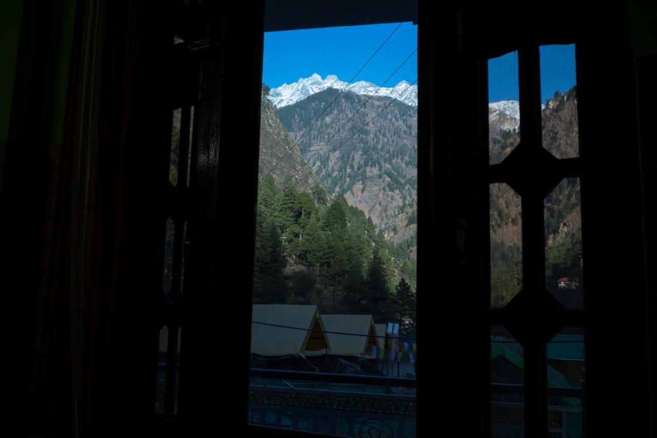 Chojh Inn Cafe & Homestay Kasol Exteriér fotografie