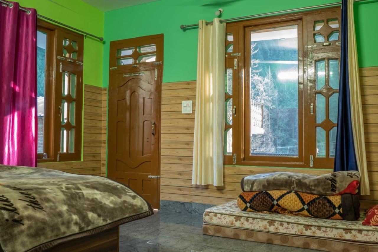 Chojh Inn Cafe & Homestay Kasol Exteriér fotografie